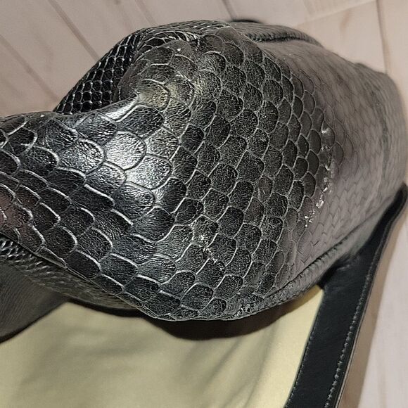 Cole Haan Black Snake Print Leather Crossbody Messenger Bag - Picture 9 of 12